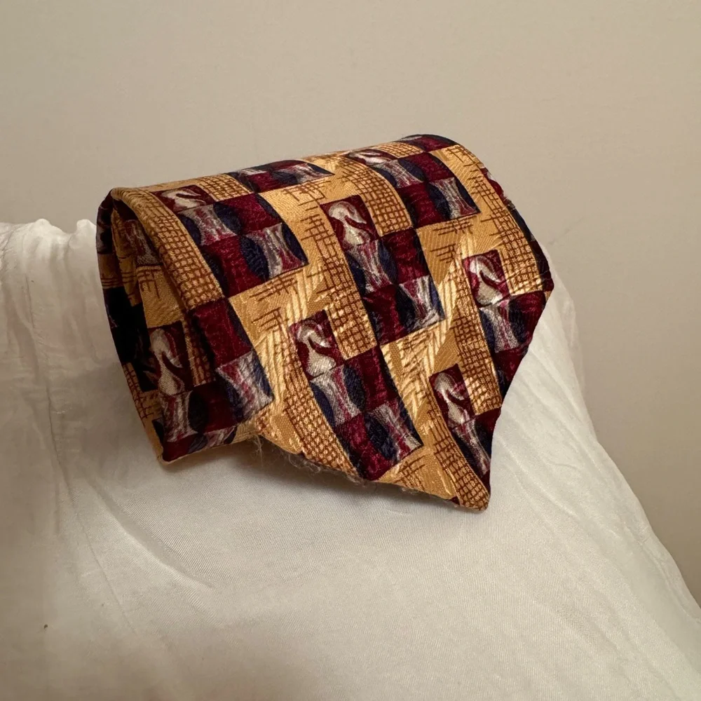 Ike Behar New York Britches of‎ Georgetowne printed silk tie